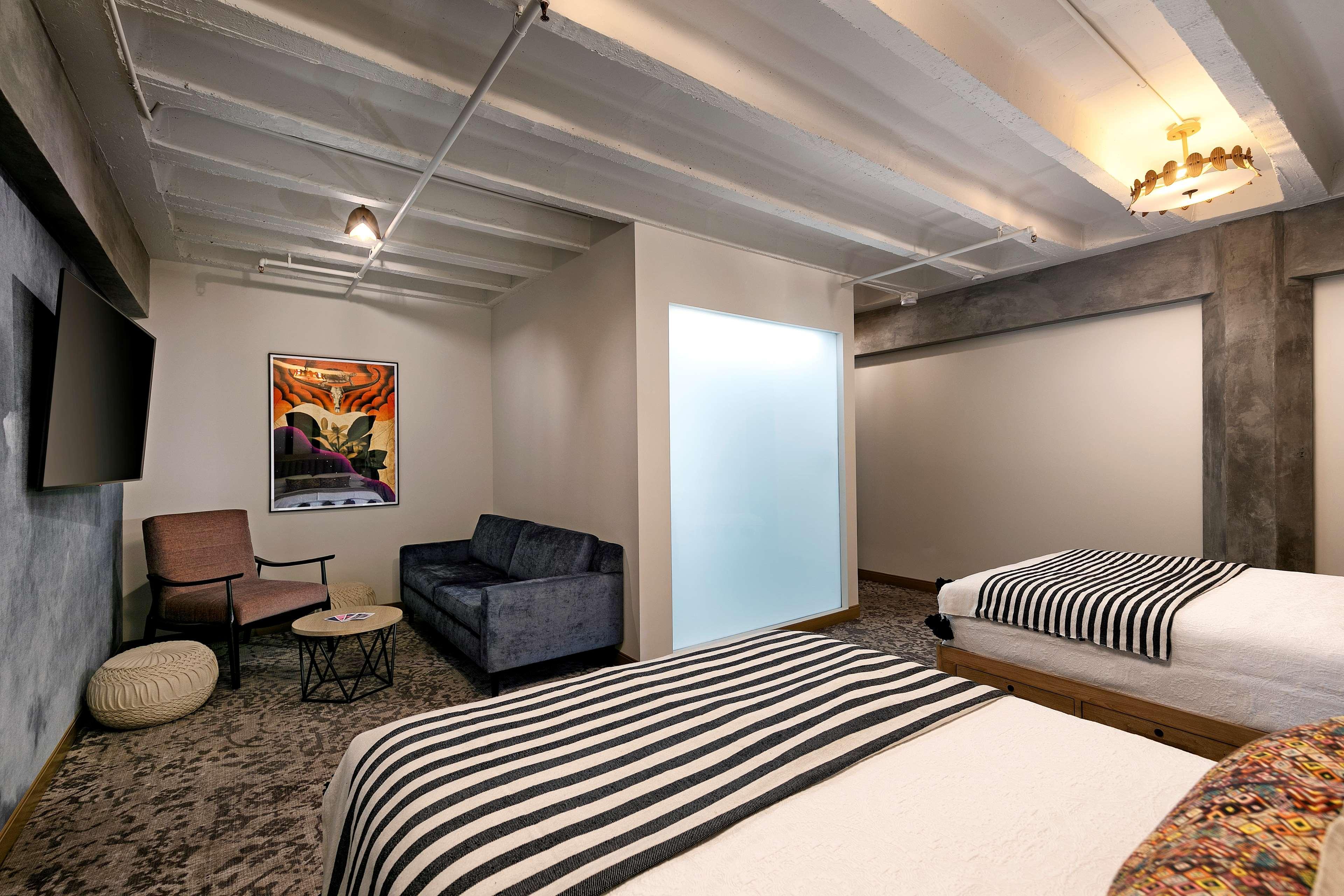 Hotel The Wayfarer Downtown La, Tapestry Collection By Hilton à Los Angeles Extérieur photo