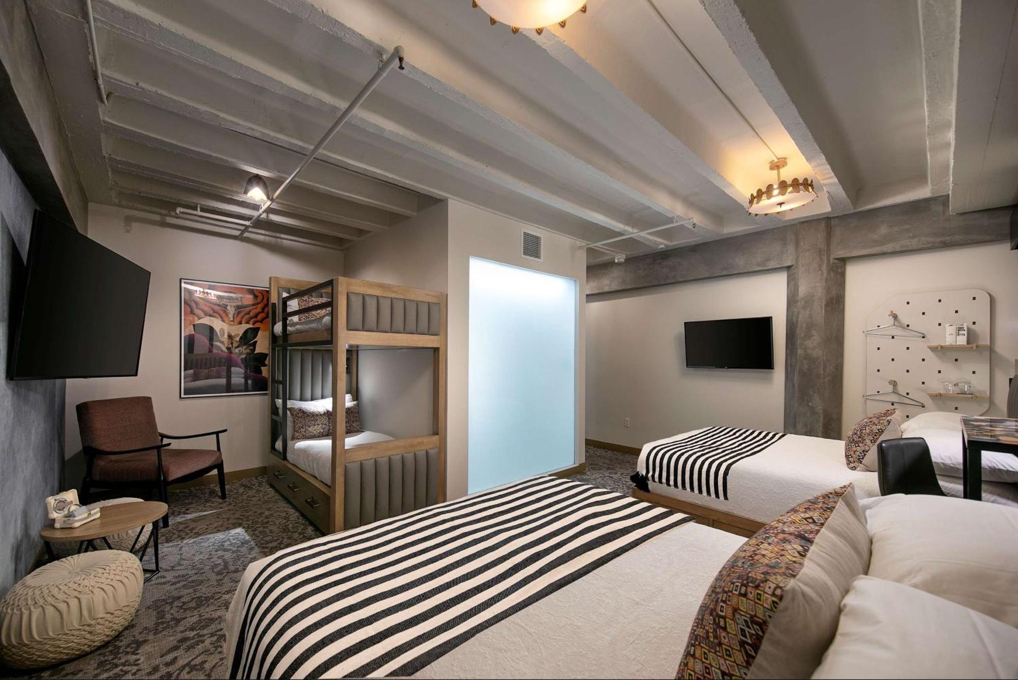 Hotel The Wayfarer Downtown La, Tapestry Collection By Hilton à Los Angeles Extérieur photo